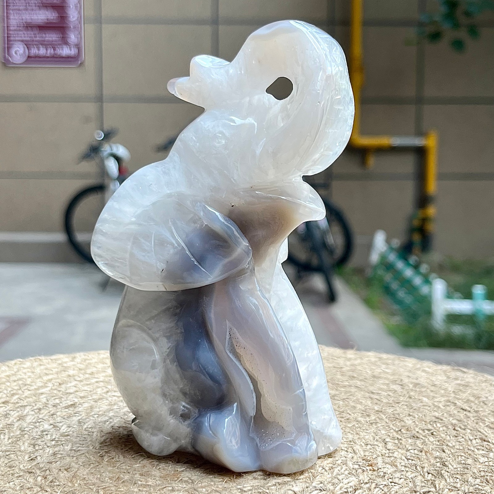 754 g Crystal Agate Elephant Carving Birthday Gift Animal Sculpture Decor
