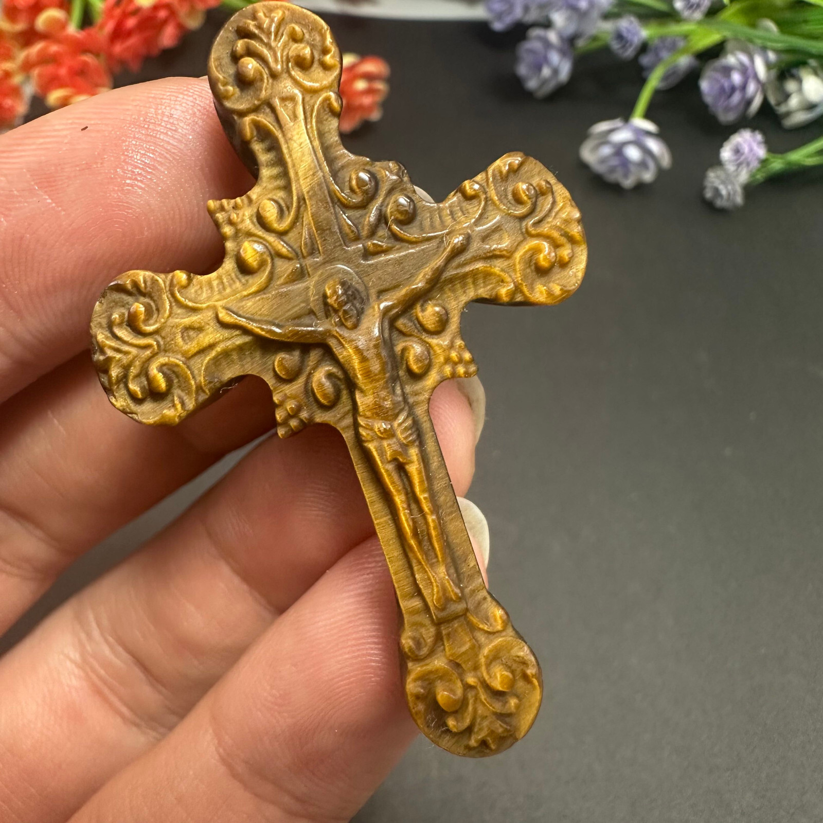 Natural Tiger’s Eye Christianity Cross Quartz Jesus Crystal Reiki Healing 1PC