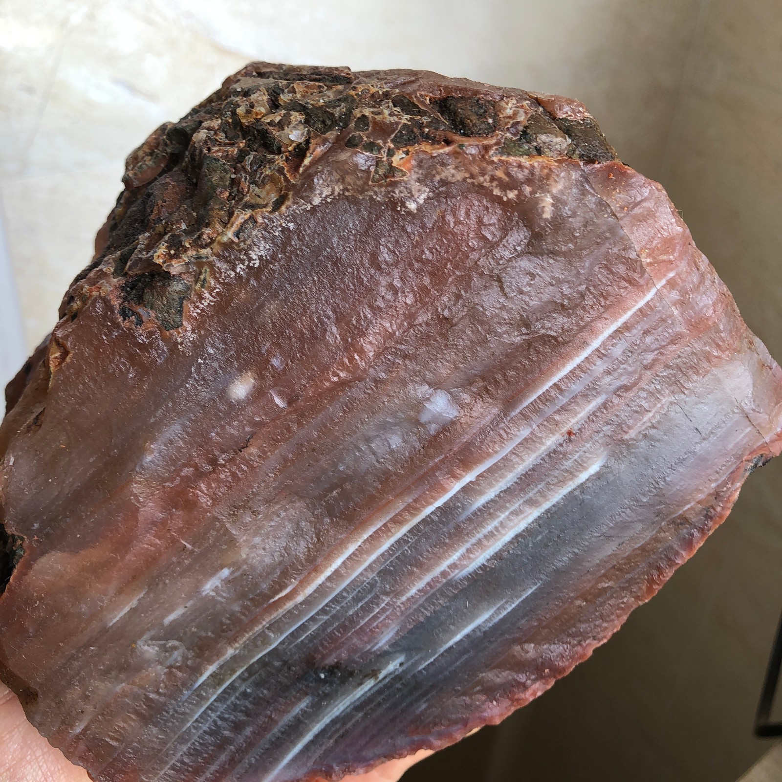 137mm Natural agate stone uncut block original Crystal specimens 1.92kg A3635