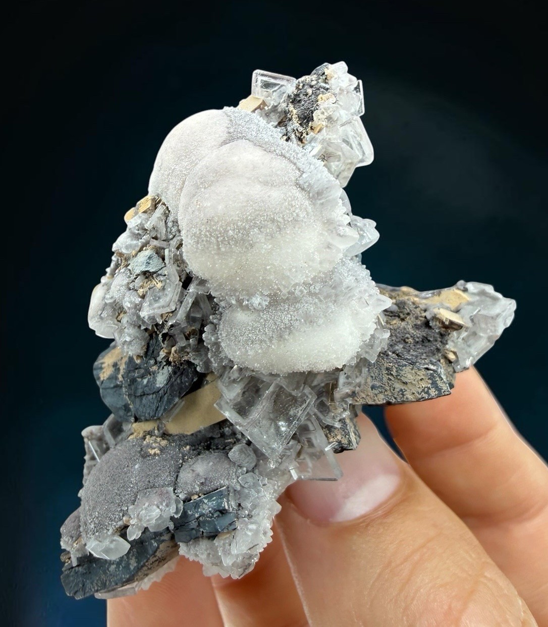 Barite & Calcite Xls : N’Chwaning Mine . North Cape Prov., South Africa 🇿🇦