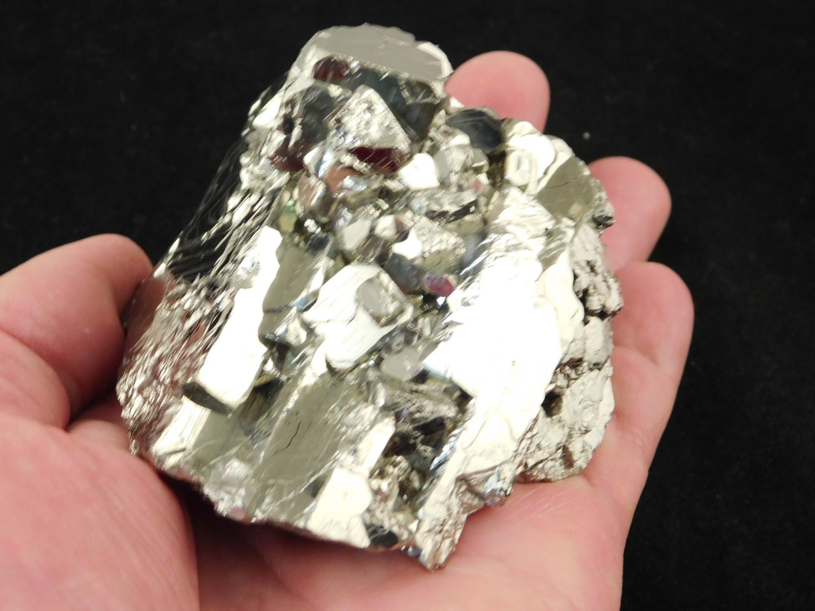BIG! Stepped PYRITE Crystal CUBE Cluster Nice and 100% Natural Peru 631gr