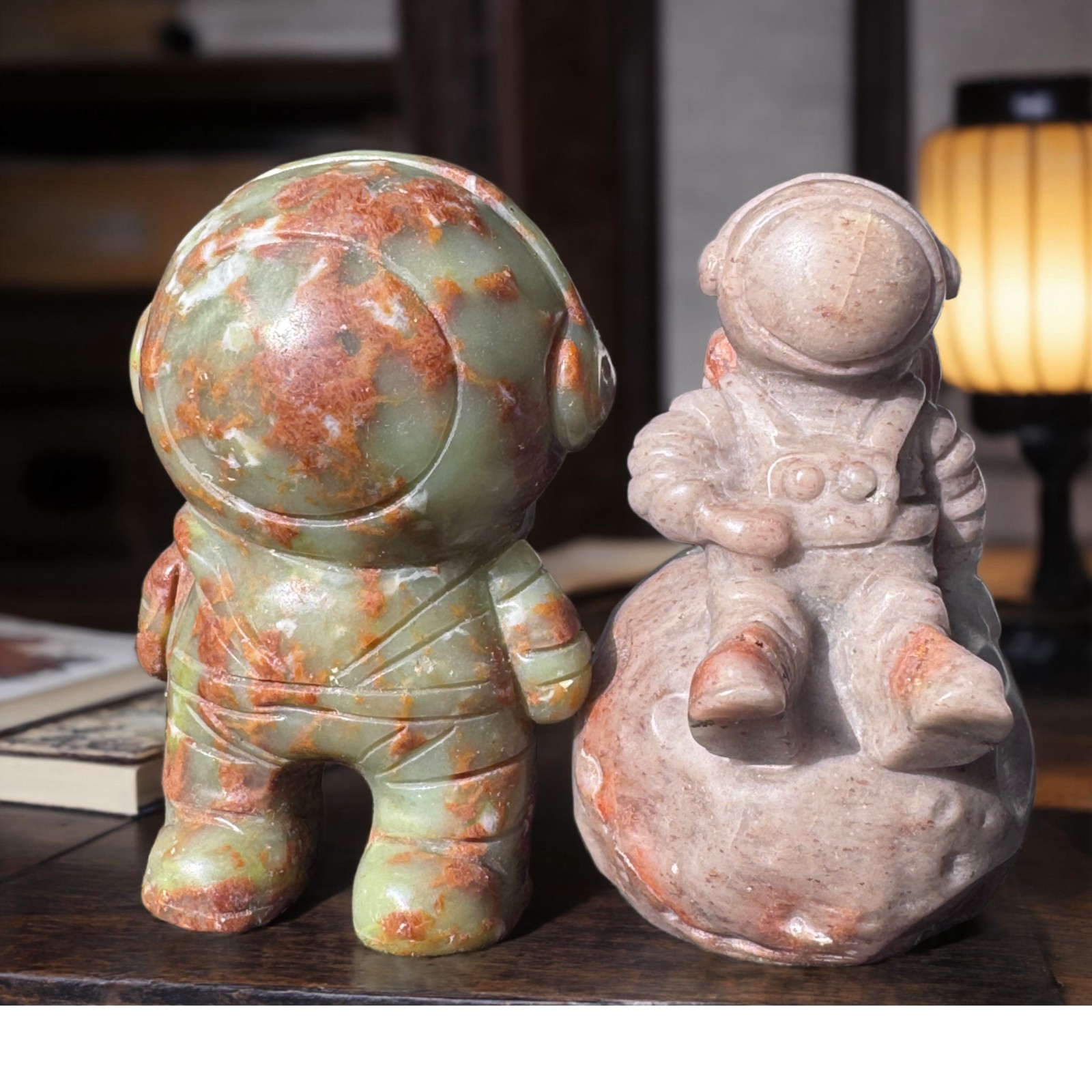 Space Astronaut Statue Set Modern Sci-Fi Home Office Shelf Decor Two Pieces