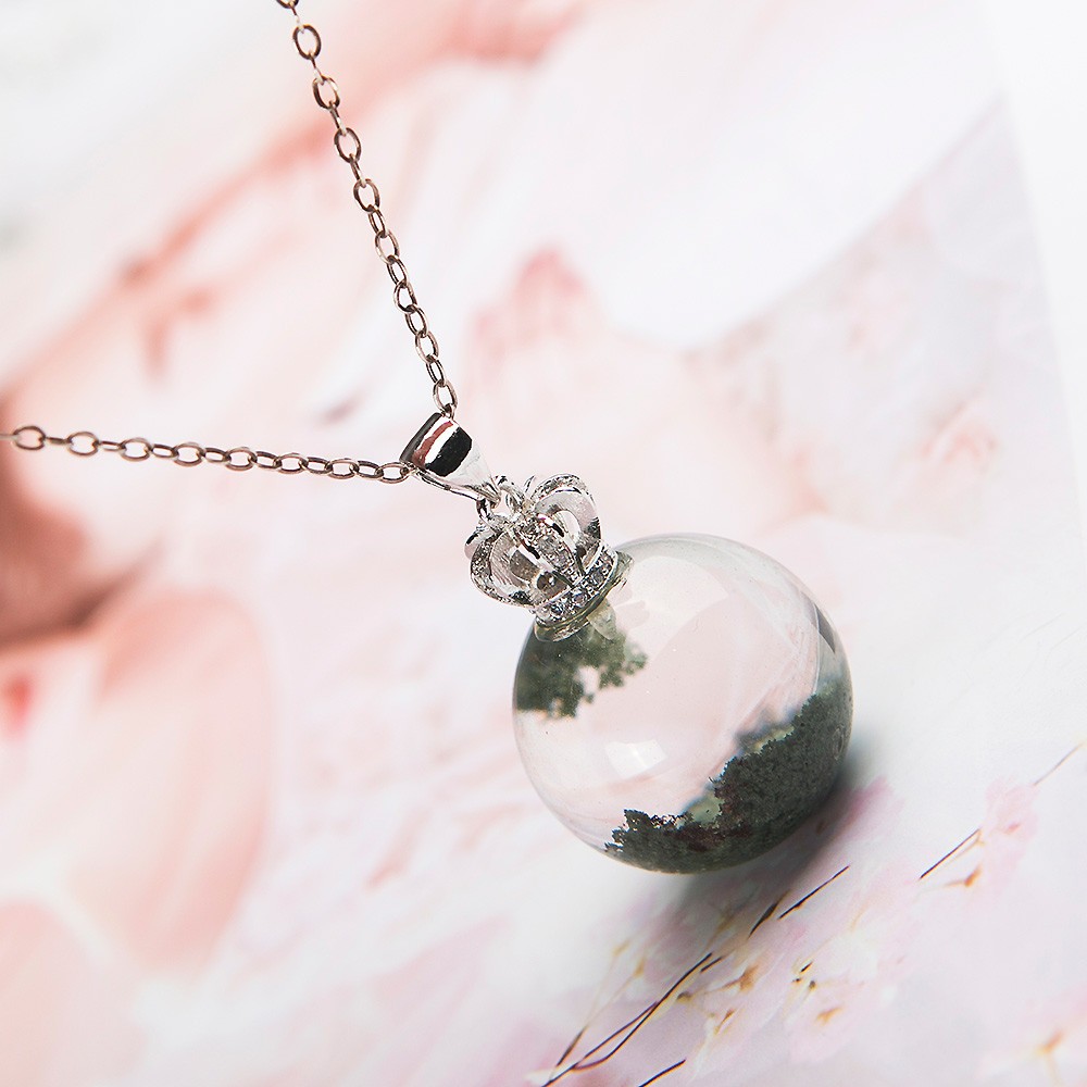 AAAAA Natural Green Phantom Quart Crystal Pendant Sphere Necklace