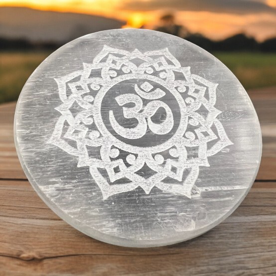 Selenite Crystal Charging Plate For Crystals And Healing Stones, 3″ Round Disc