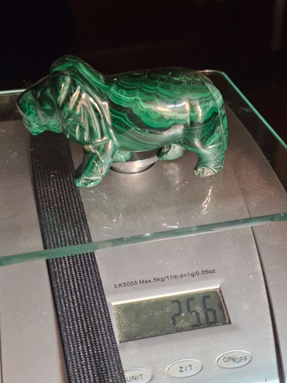 Genuine Hand-Carved Malachite Lion Figurine – 256g Polished Congo Green Stone