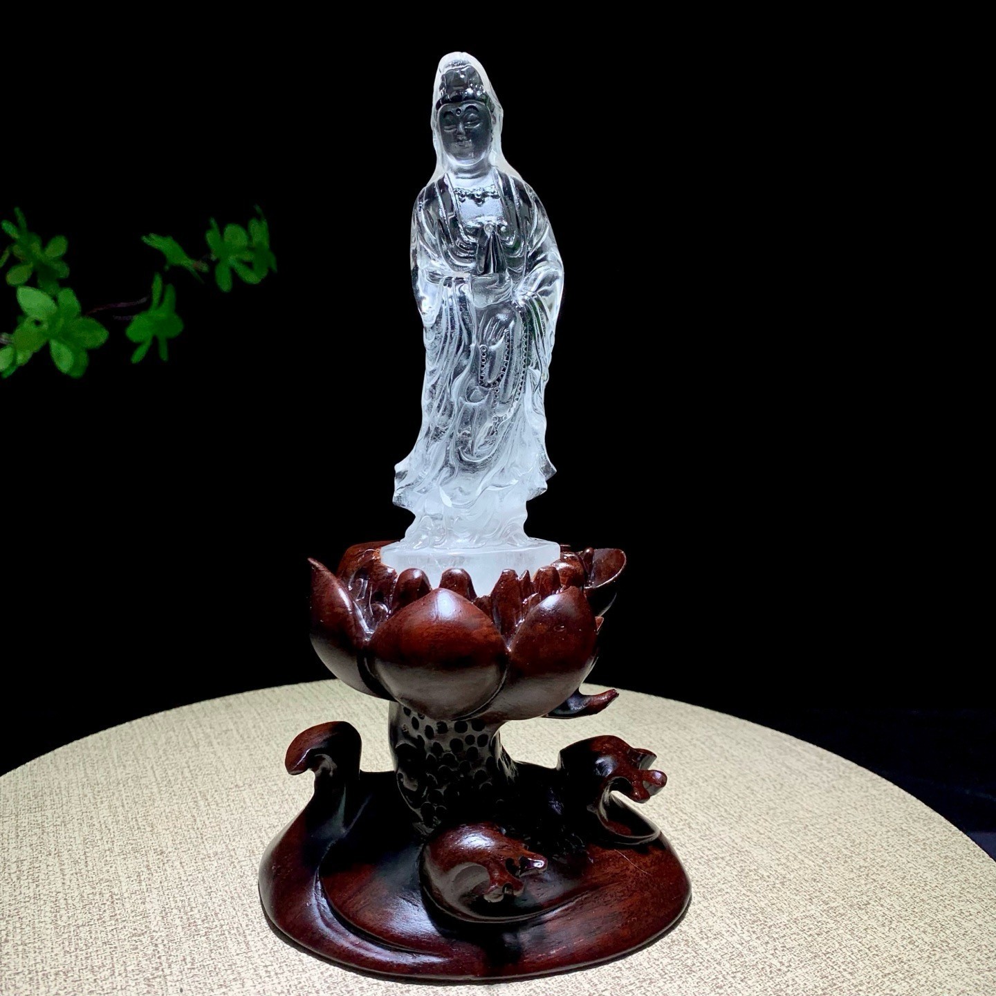 Top Natural Clear Quartz Healing Crystal hand Carved Guanyin Reiki Decor+stand