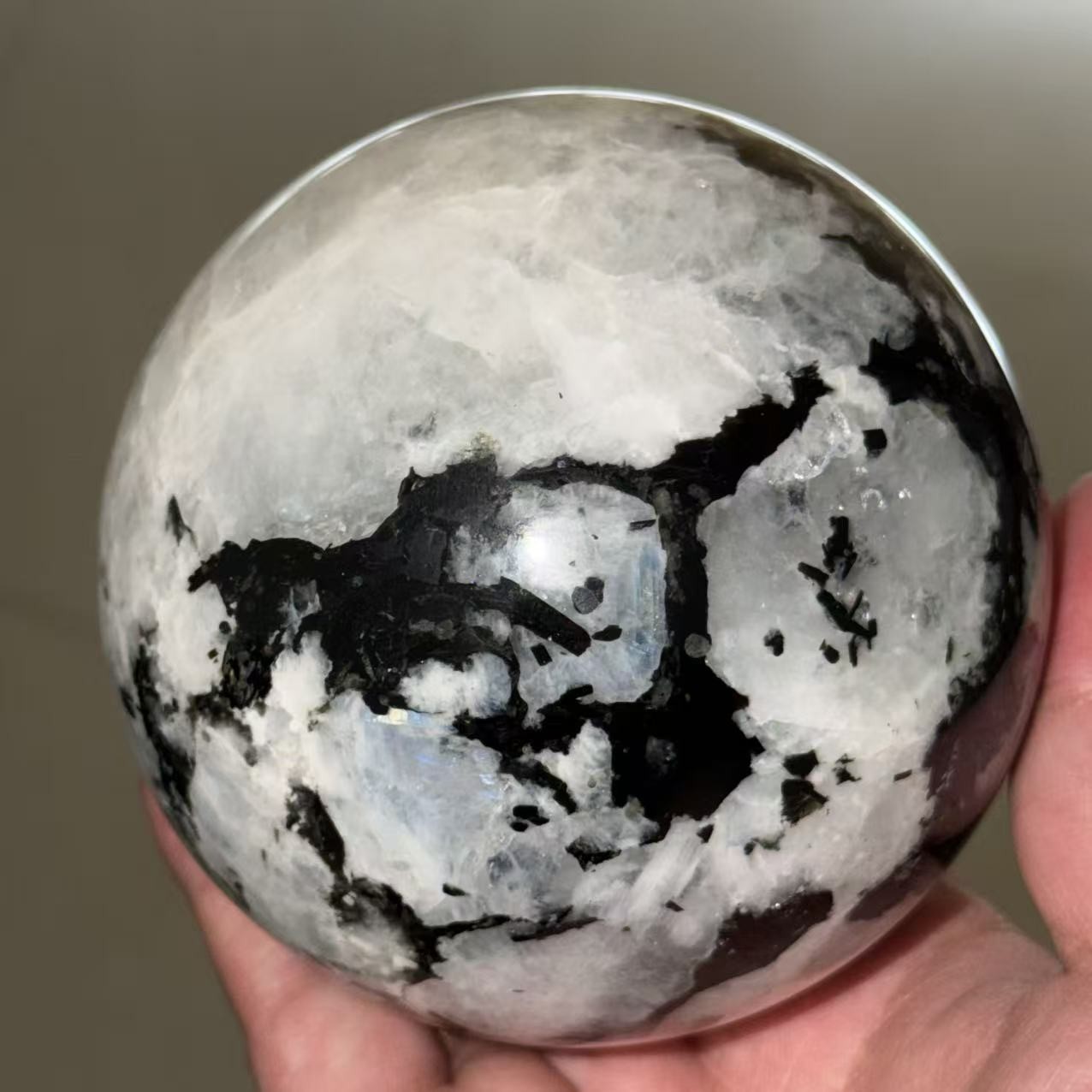 2.6LB 3.7″ Natural Rainbow Moonstone Sphere Crystal Glittery Ball Healing