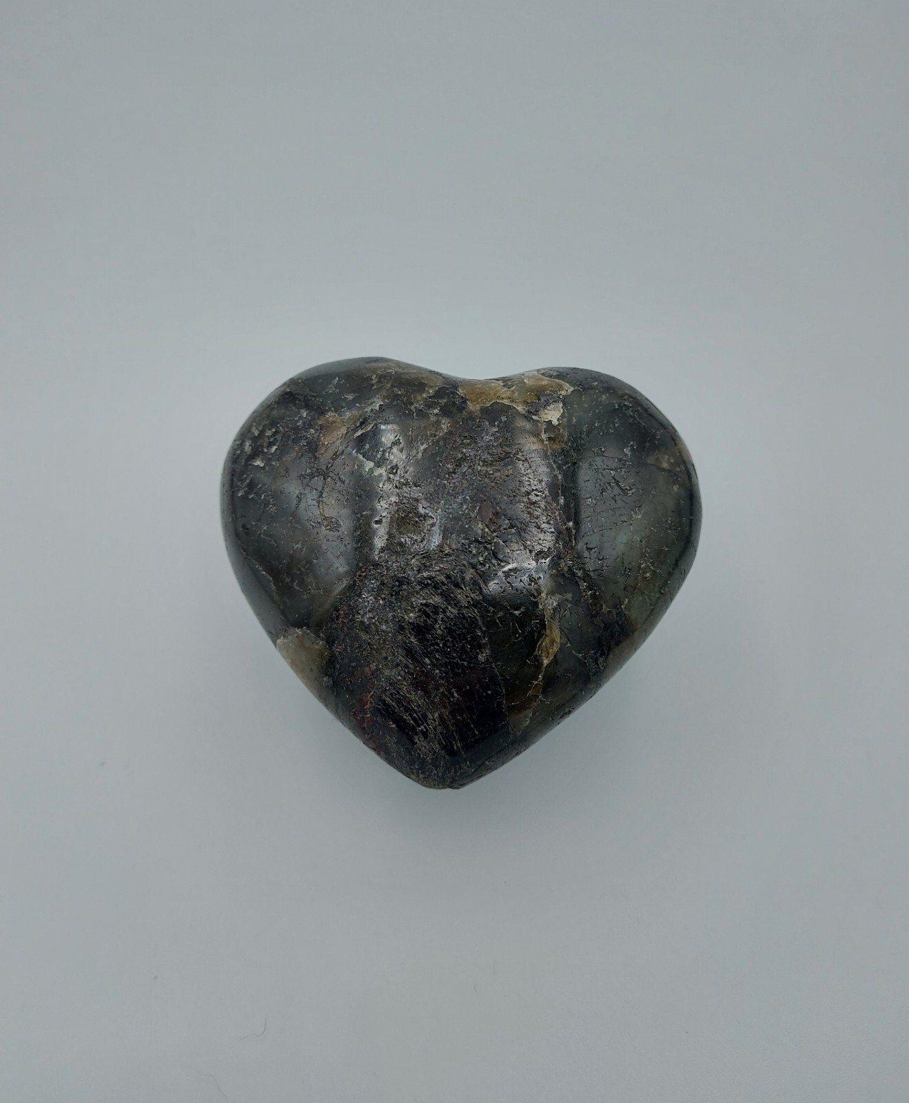 Labradorite Heart hand-carved Quartz Healing Crystal. 260 Grams. 7cm by 8cm.