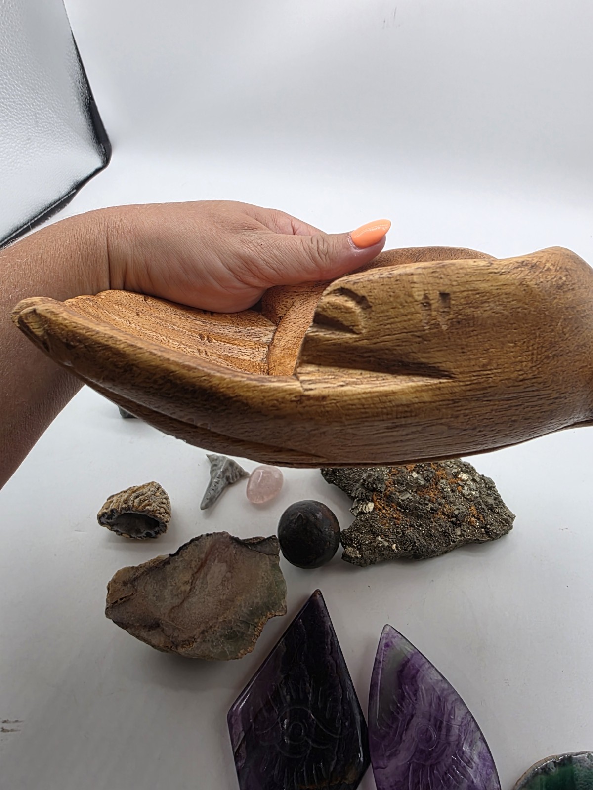Fluorite All seeing Eye stone Wooden Hand Bowl Pyrate Gem Geode cannon ball LOT