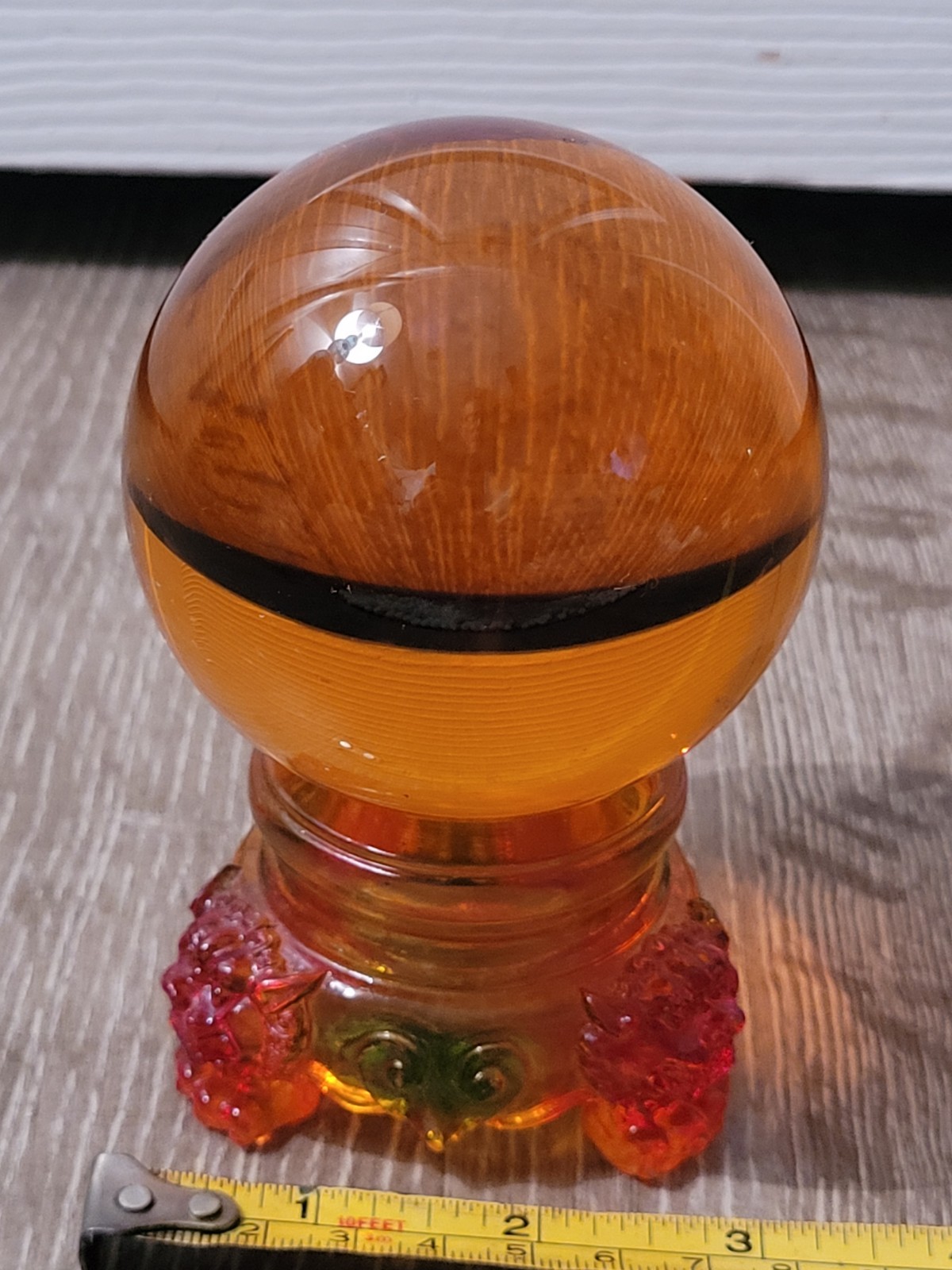 Amlong Crystal Amber 3 in. (80mm) Crystal Ball with Rainbow Lion Stand