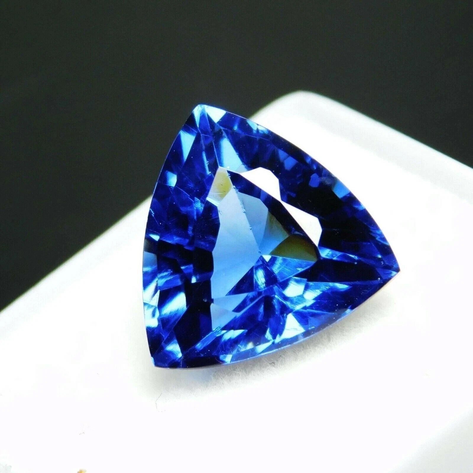 12 Ct ,Sri lankan Natural Blue Sapphire Trillion Cut Certified Loose Gemstone