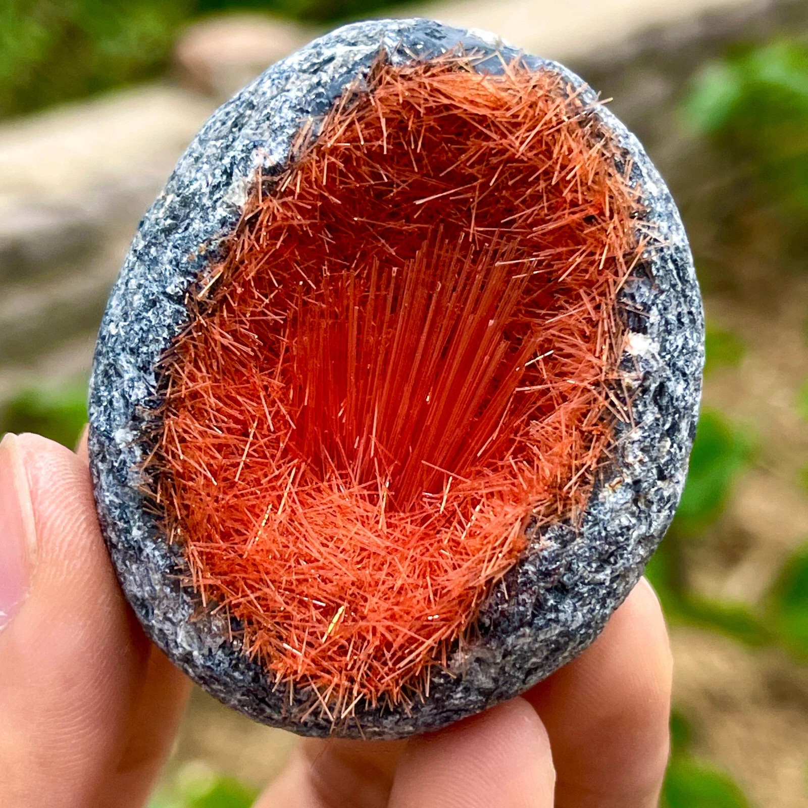 80g Orange Meteorite Goethite Mineral Dandelion Zeolite Quartz Geode Specimens
