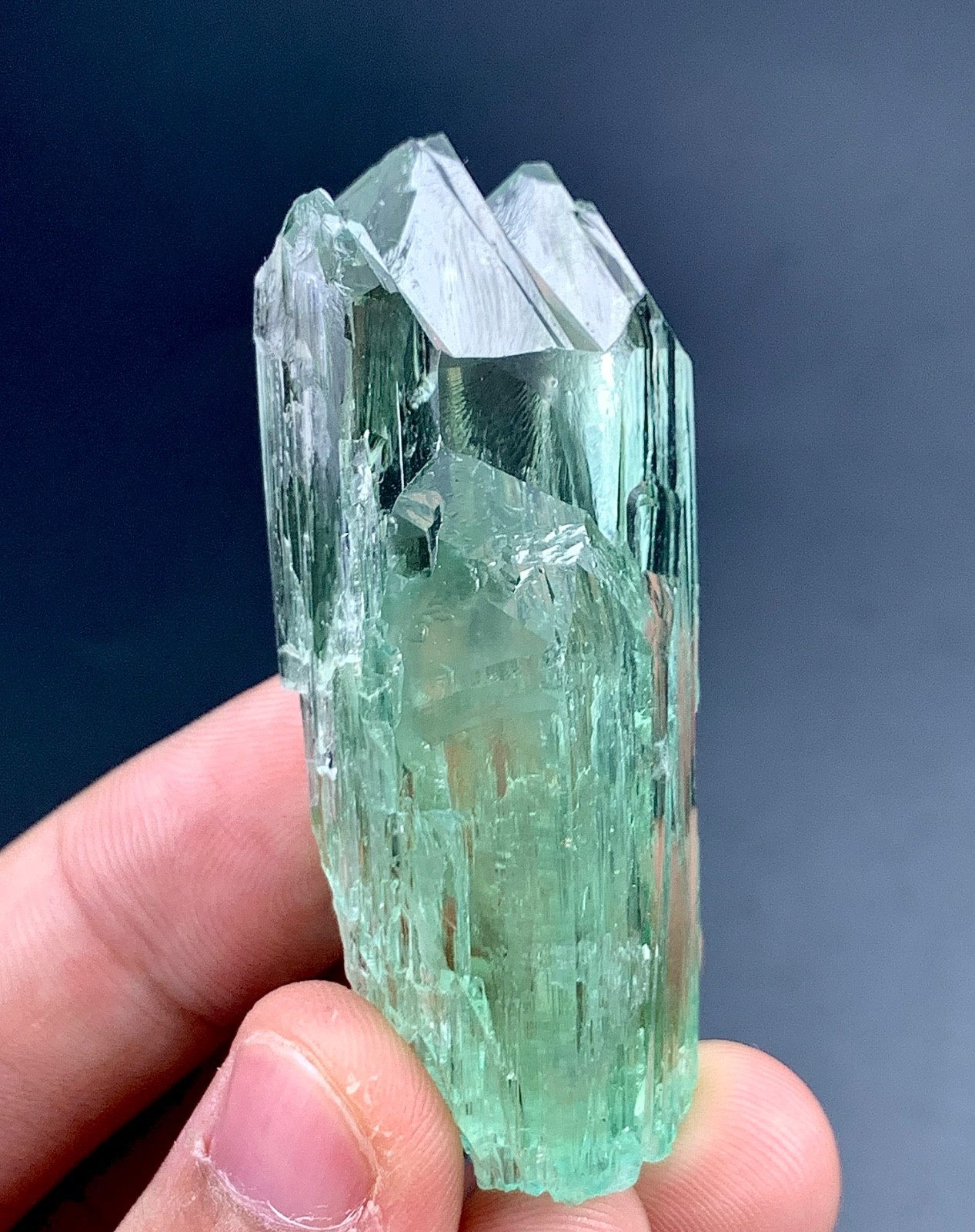 200 Carat Hiddenite kunzite Crystal Specimen From Afghanistan