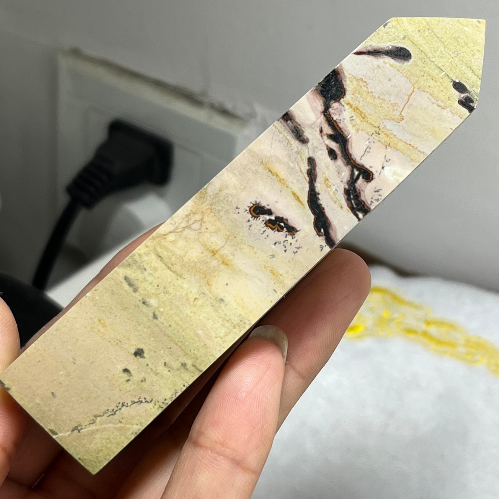 142g Traditional Chinese painting stone pagod a383