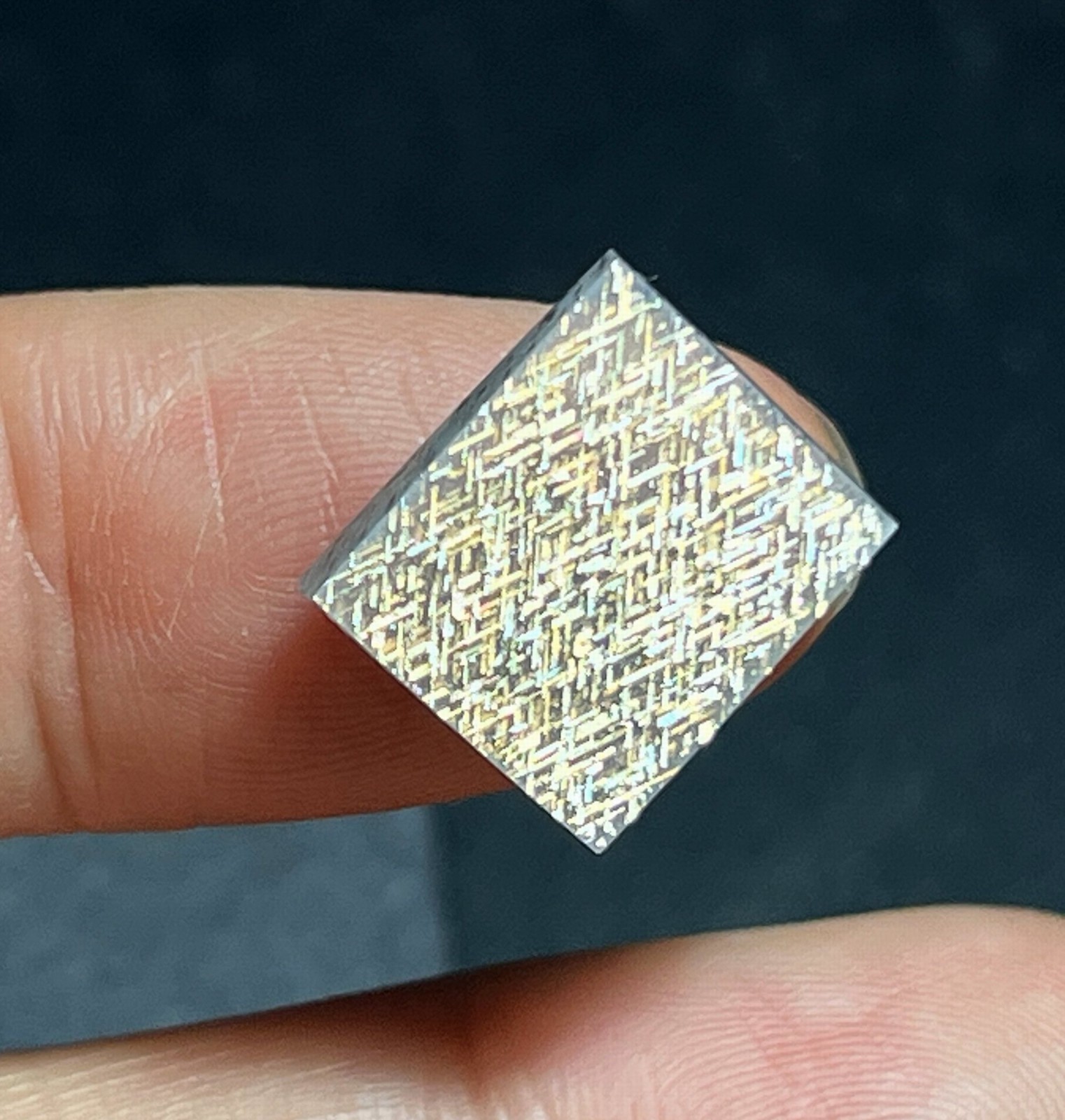 2ct 13mm Both sides Beautiful Polished Rainbow Lattice Sunstone