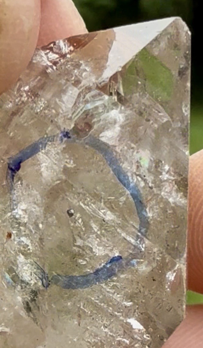 25g Herkimer diamond Enhydro! (moving graphite bubble)