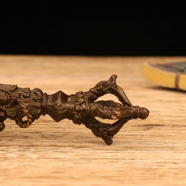 50g Ancient Chinese Handcrafted.Alloy Exquisite.The Vajra pestle .gift.215