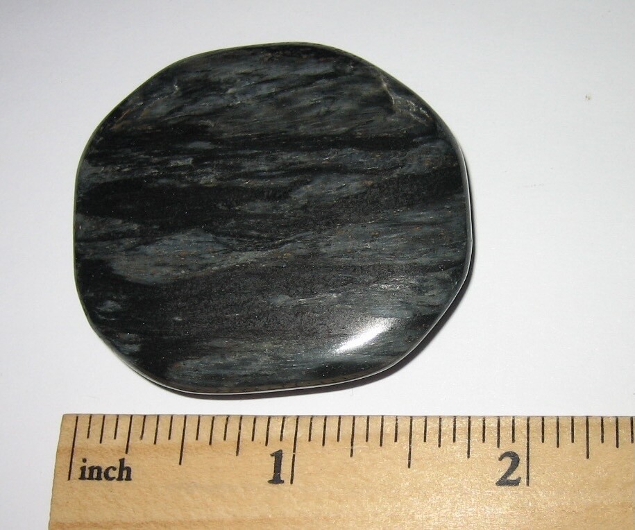 1.7″ RARE TUMBLED POLISHED FLAT ‘ISUA STONE’ PALM STONE MINERAL GREENLAND 39g *8