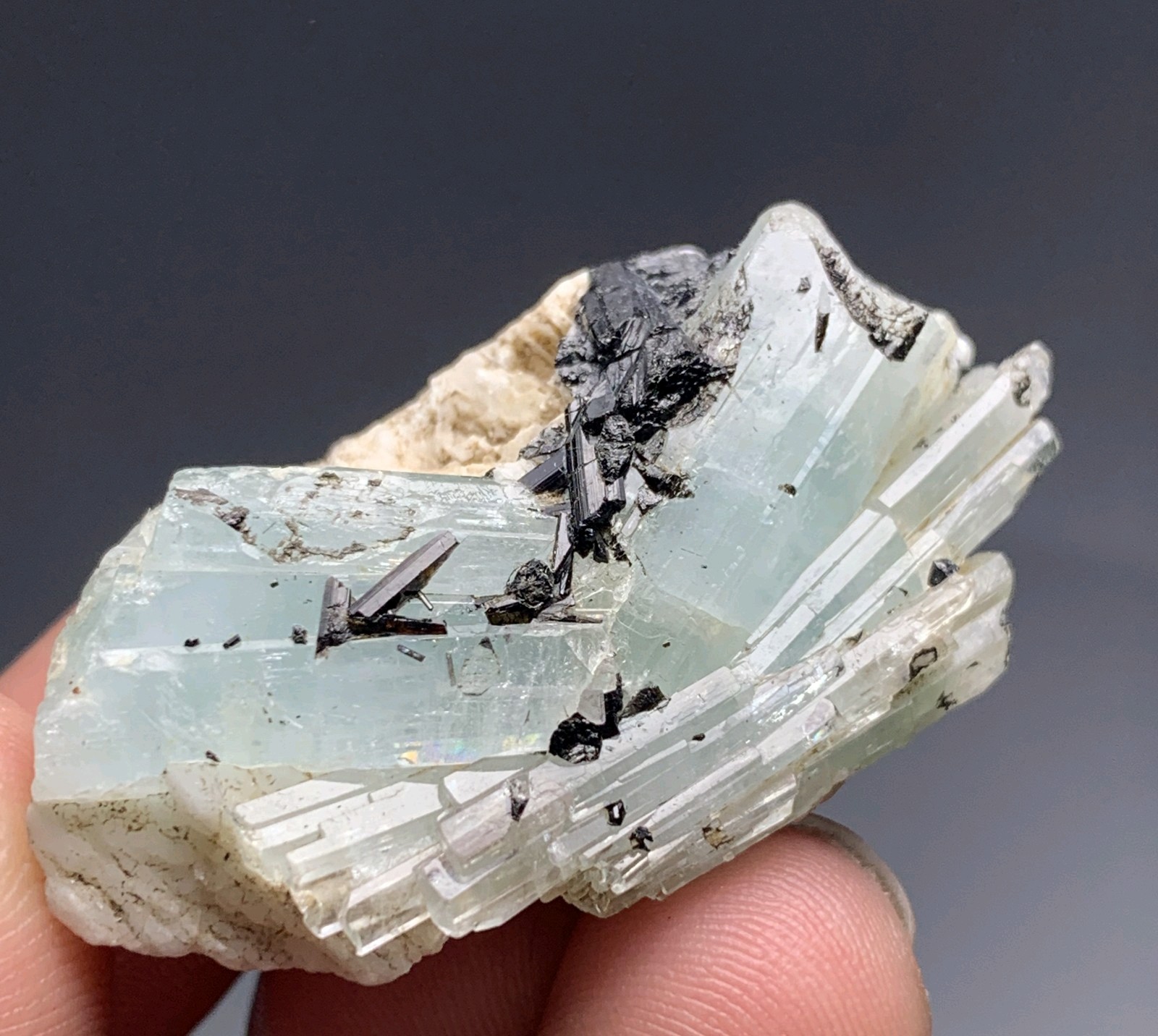 106 Cts Natural Aquamarine With Black Tourmaline Crystal Specimen From Pakistan