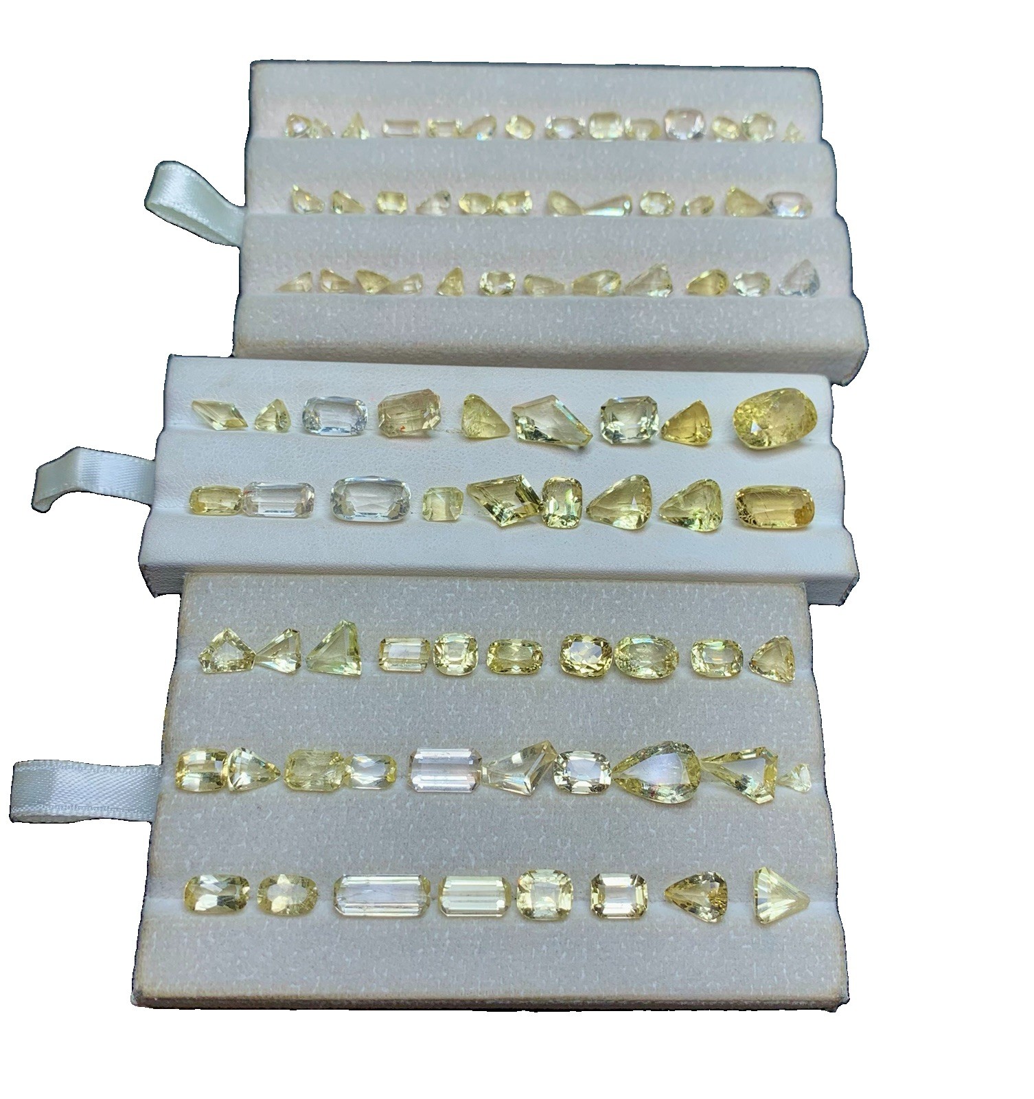 Natural Scapolite Eye Clean & Loupe Clean Gemstones 80 Carats Lot @ Afghanistan
