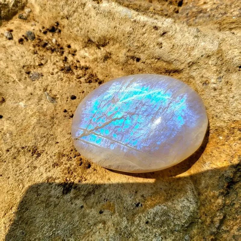 Healing Moonstone Palm Stone Birthstone Crystal Meditation Reiki Worry Stone HOT