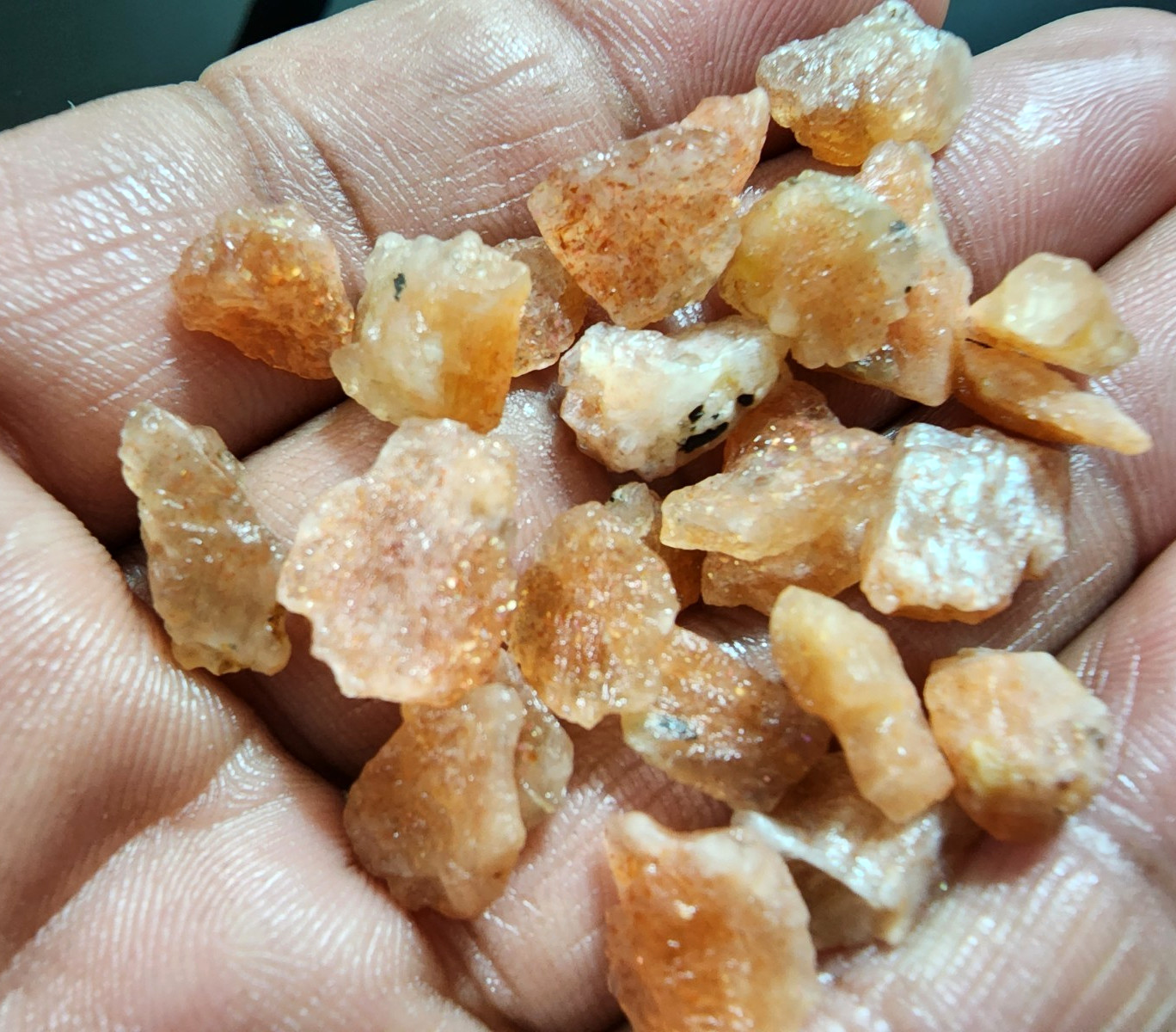 Beautiful Sunstone Rough Gemstones 25 Pcs 7-15mm Natural Beads DIY Jewelry Craft