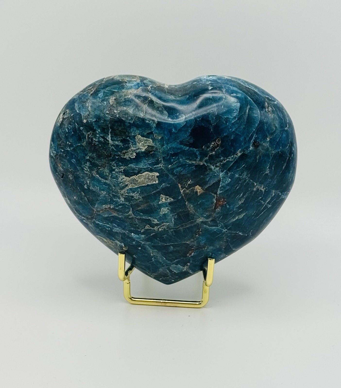 Gorgeous 424g Dark Blue Apatite Gemstone Heart Crystal Chakra Healing