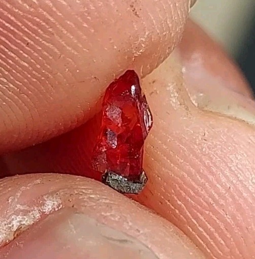 ULTRA RARE GEM RHODOCHROSITE N’Chwaning I Mine, KMF, South Africa