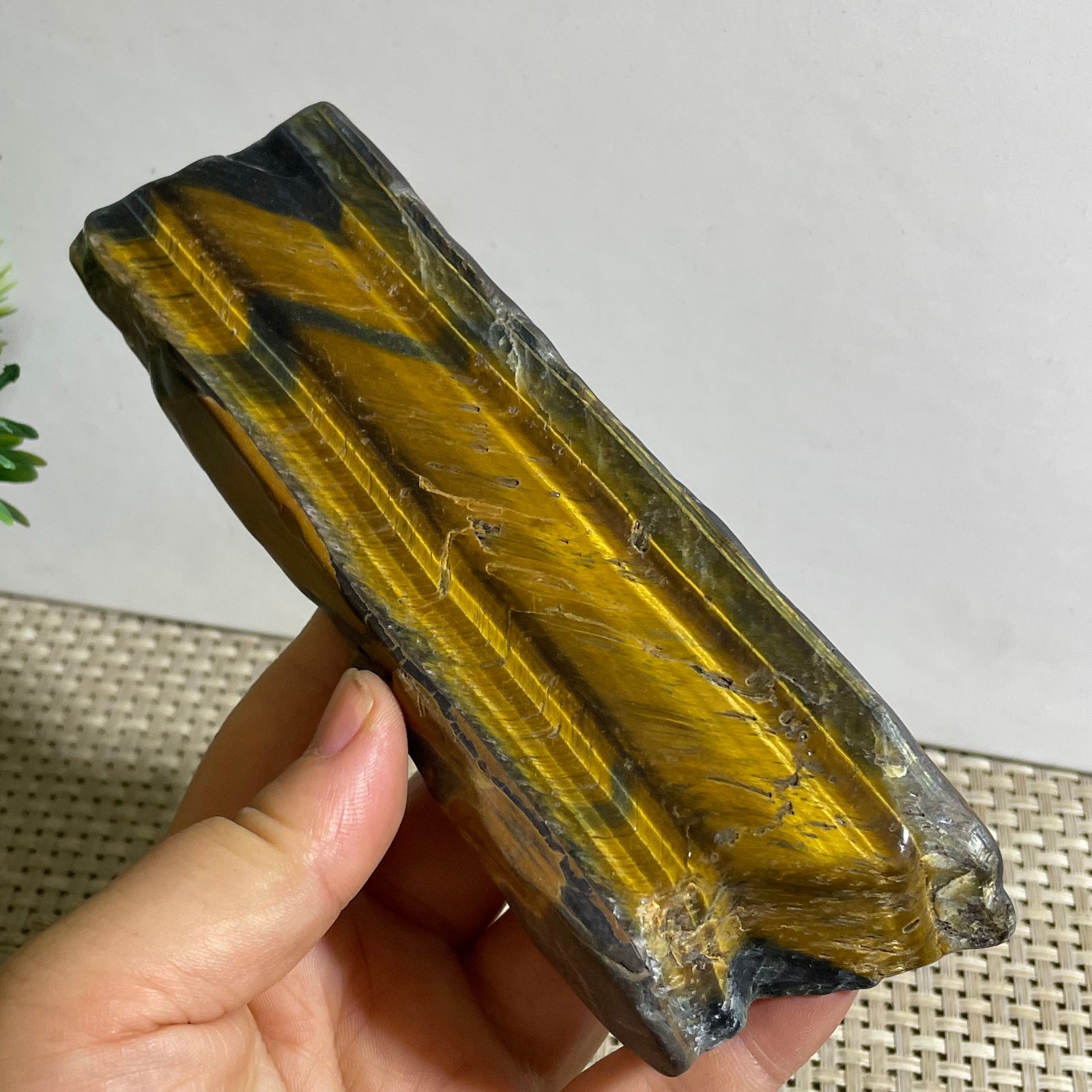 290g Natural tiger’s-eye Rough Raw Stone Rock Specimen Reiki healing