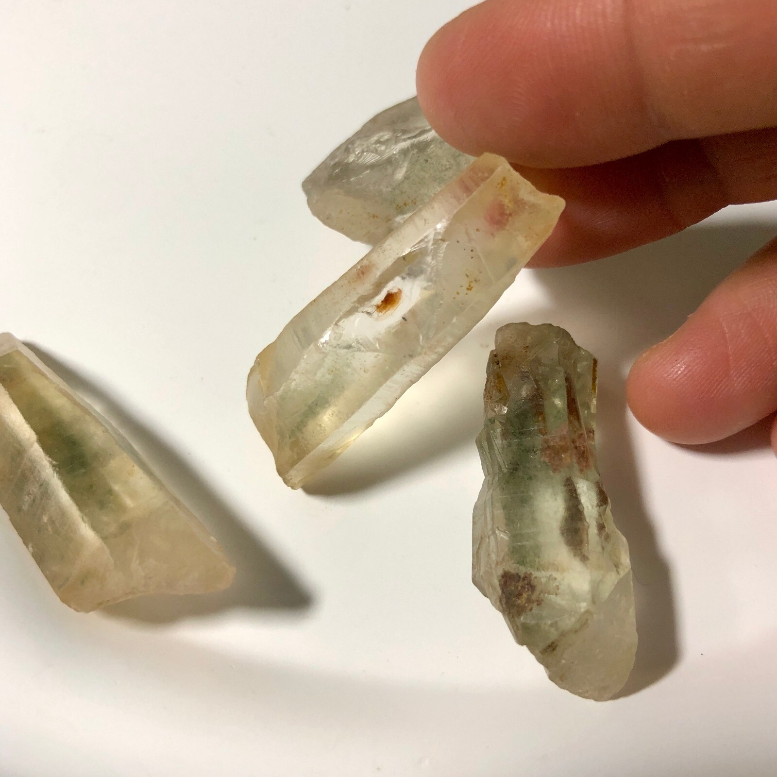4x Brazil Ghost Phantom Quartz Crystal Energy Healing Chakras 40g 3.5-4.5cm