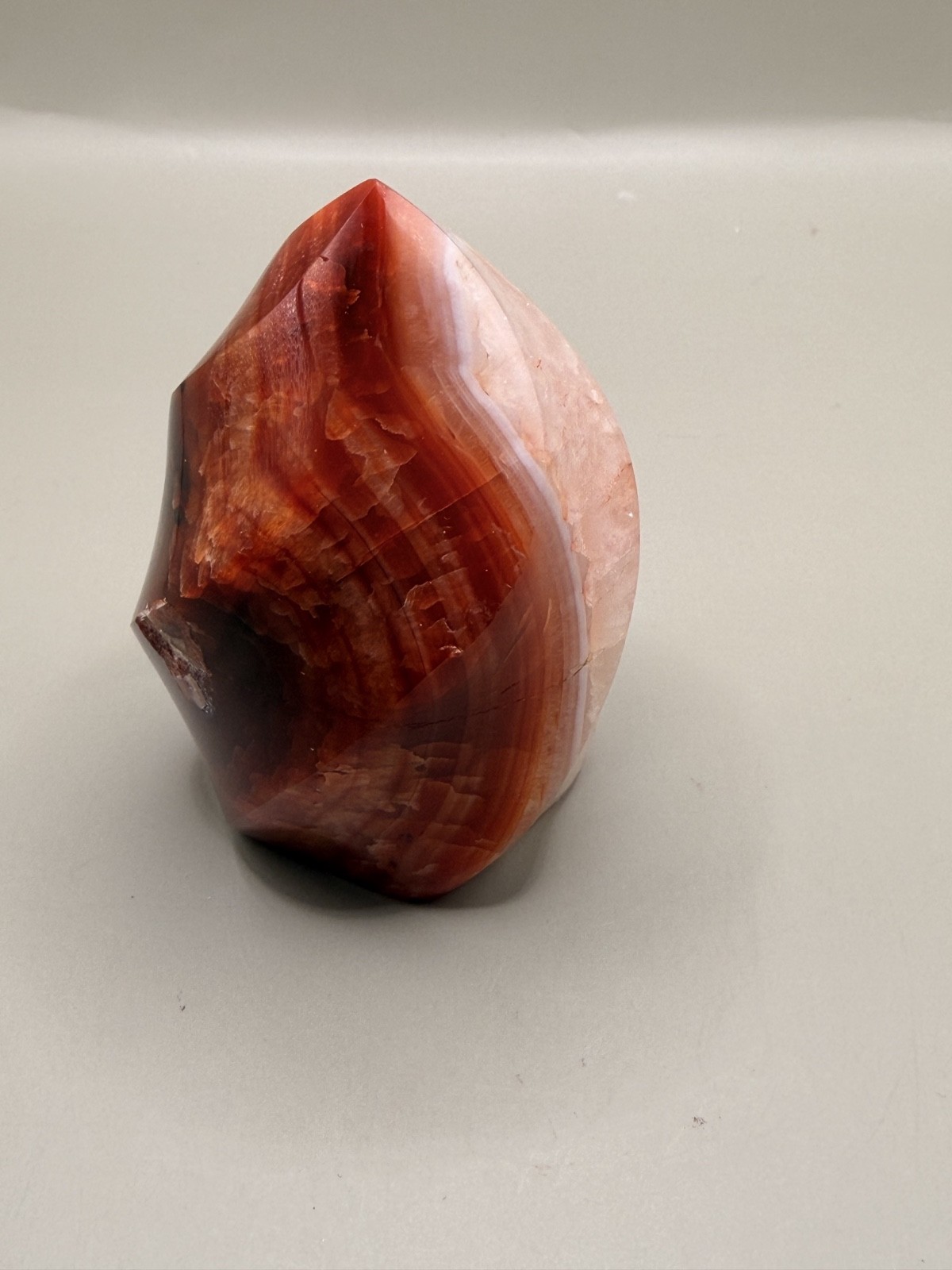 Carnelian Agate Flame 622g 2.5″ – Red Orange Fire Quartz Crystal Healing Decor