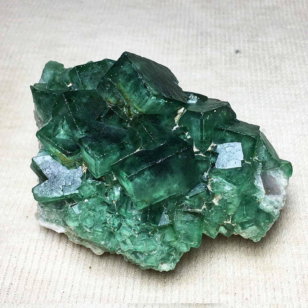 Natural Raw Green Fluorite Crystal Cluster Reiki Healing Mineral Specimen Chakra