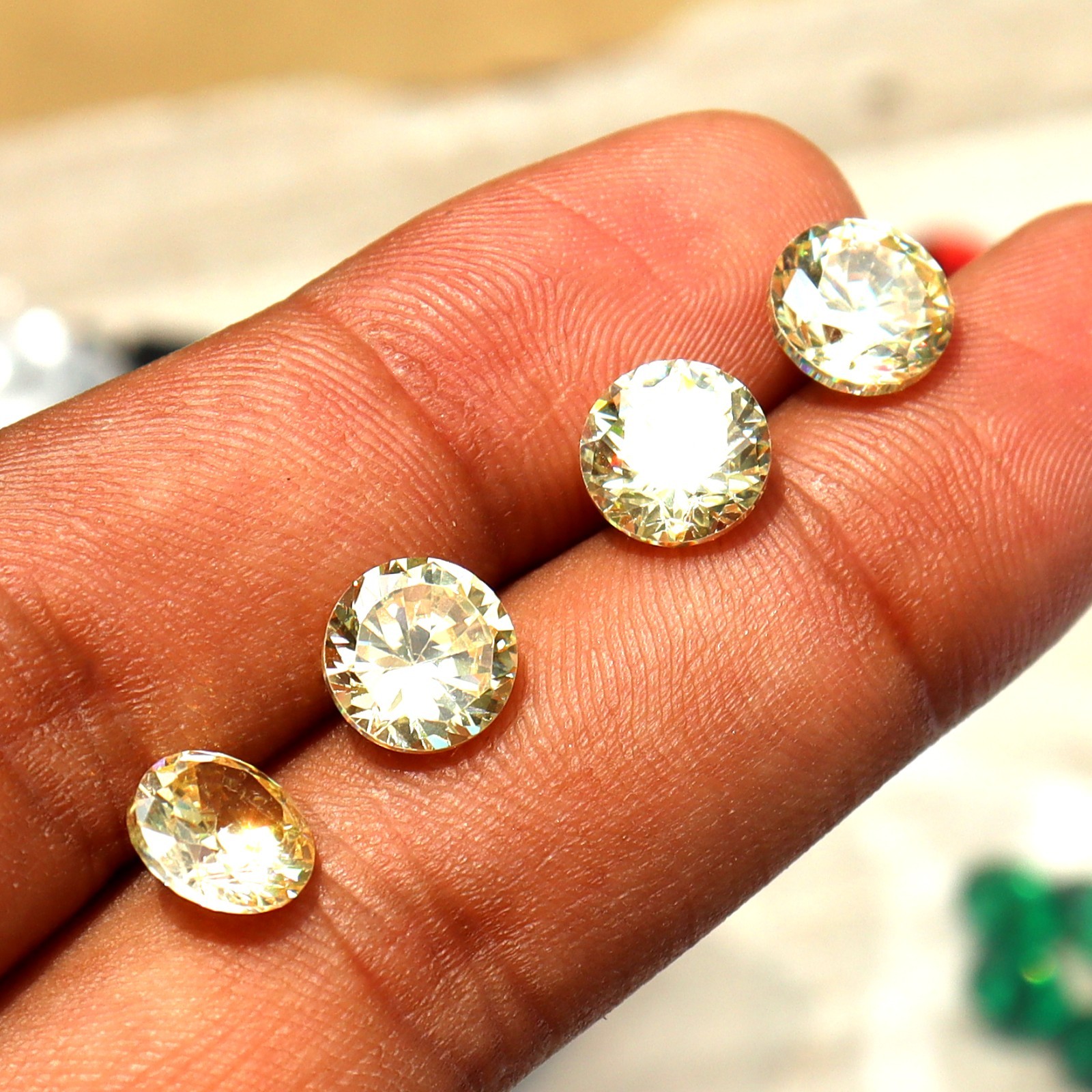 4 Pcs Round Shape Light Yellow Zircon 16 Ct Certified Loose Gemstones