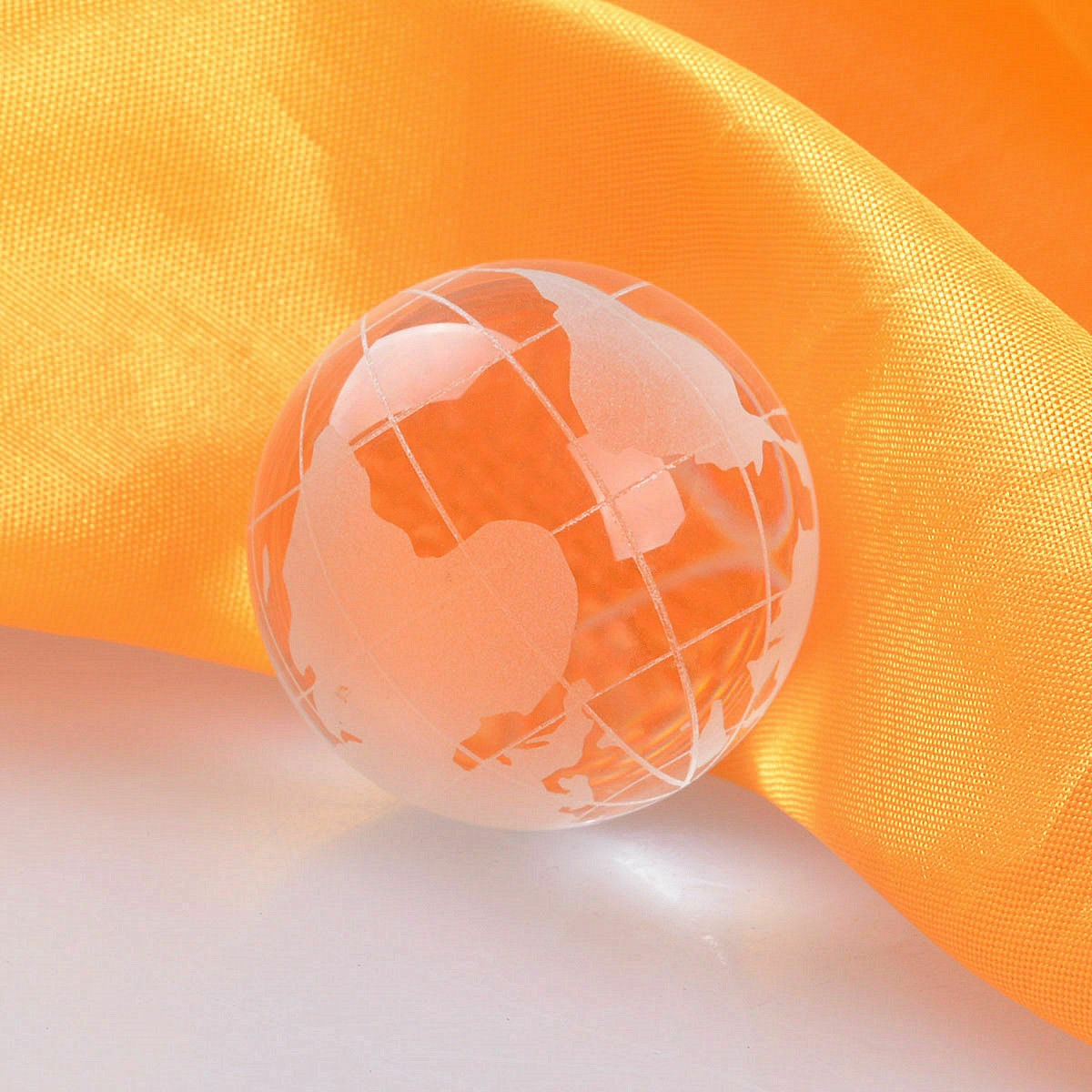 LONGWIN 30mm Frosted Crystal Earth Globes Clear World Ball Marble Globe