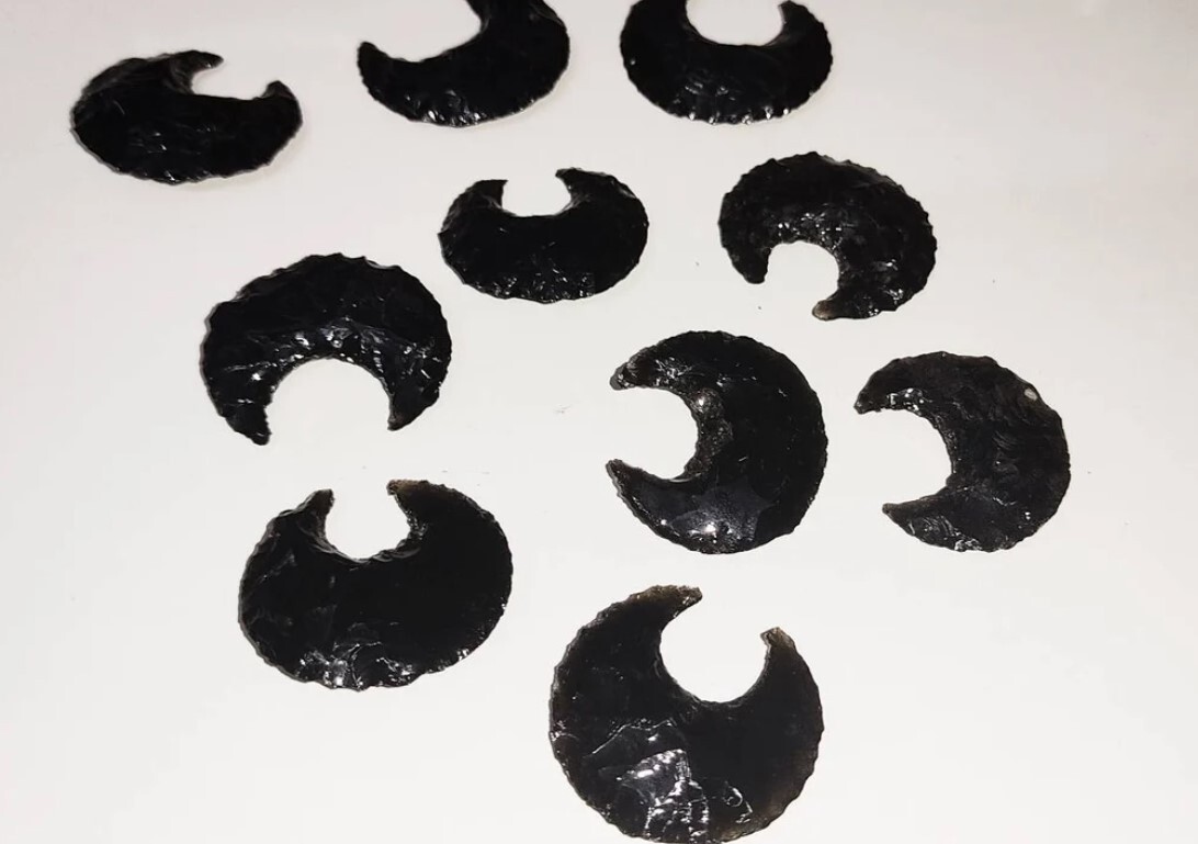 Bulk Obsidian Moon Crystal, Carved Crescent Obsidian Gemstone, Moon Pendant