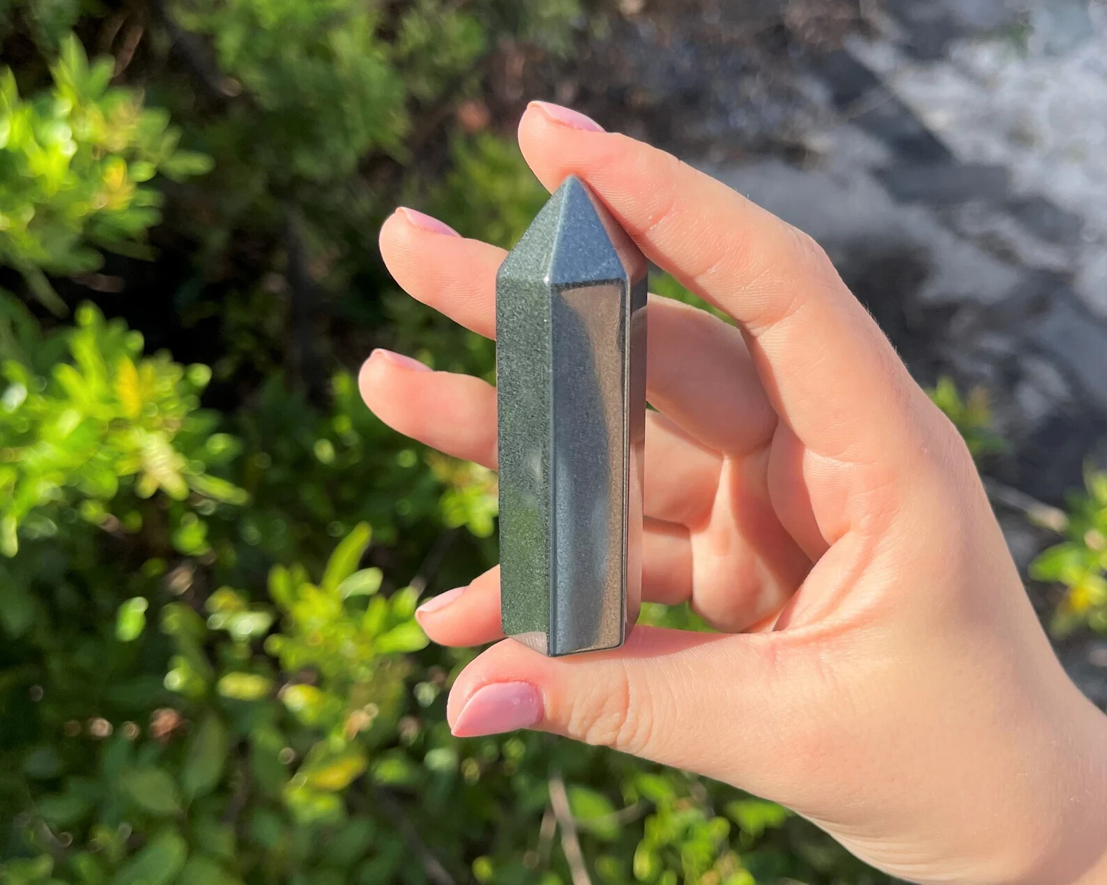 Natural Hematite Tower Tip Healing Protection Obelisk Crystal Specimen Decor