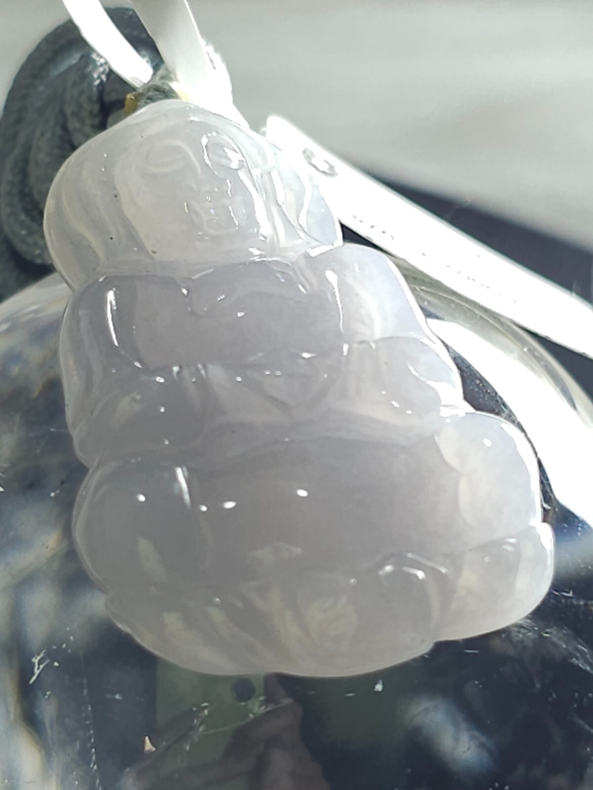 Lavender Jade Guanyin Pendant | 40mm | Seated Deity | Semi-Translucent Charm