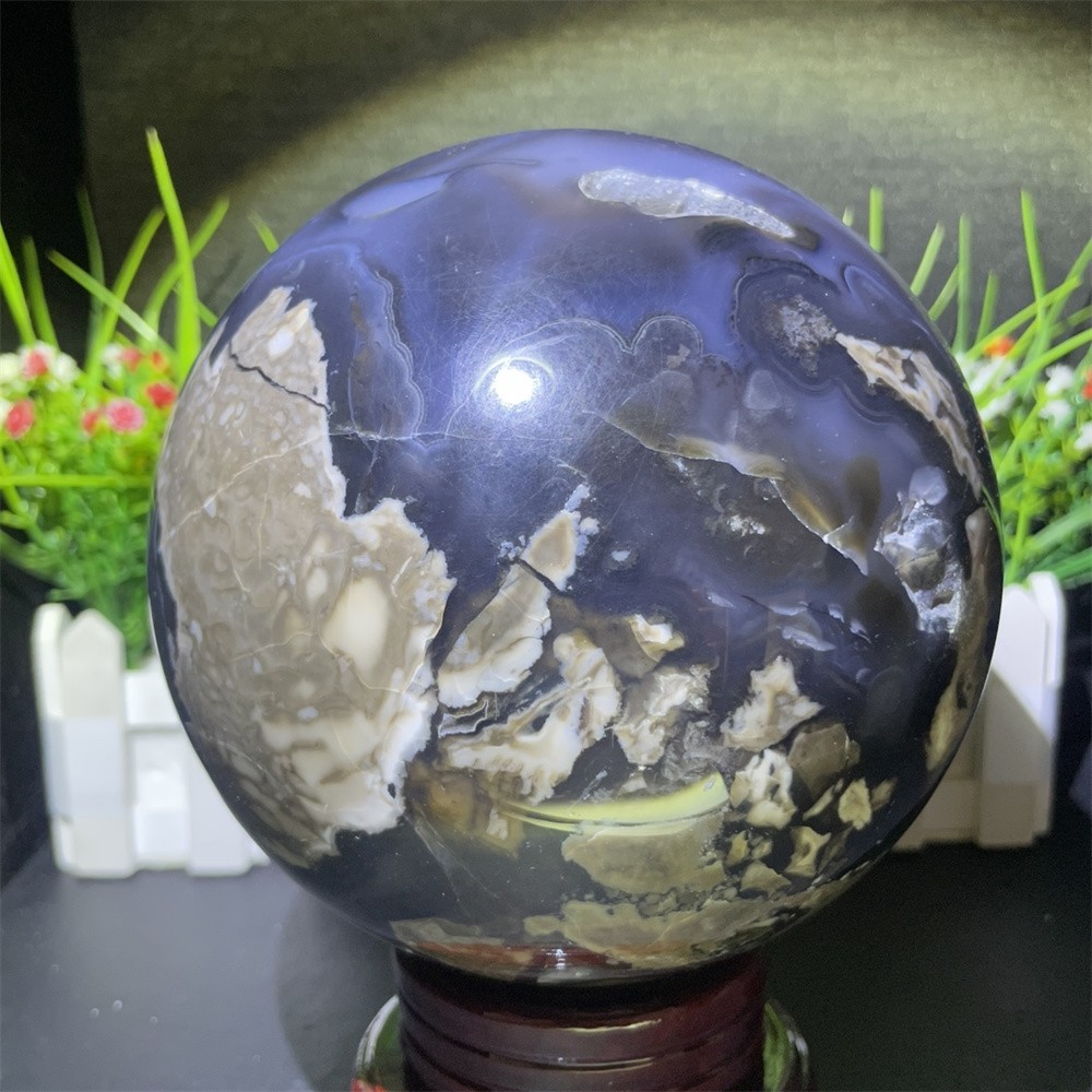 7.2LB 5.3″ Natural Fluorescent Agate Ball Sphere Crystal UV Reiki Decor