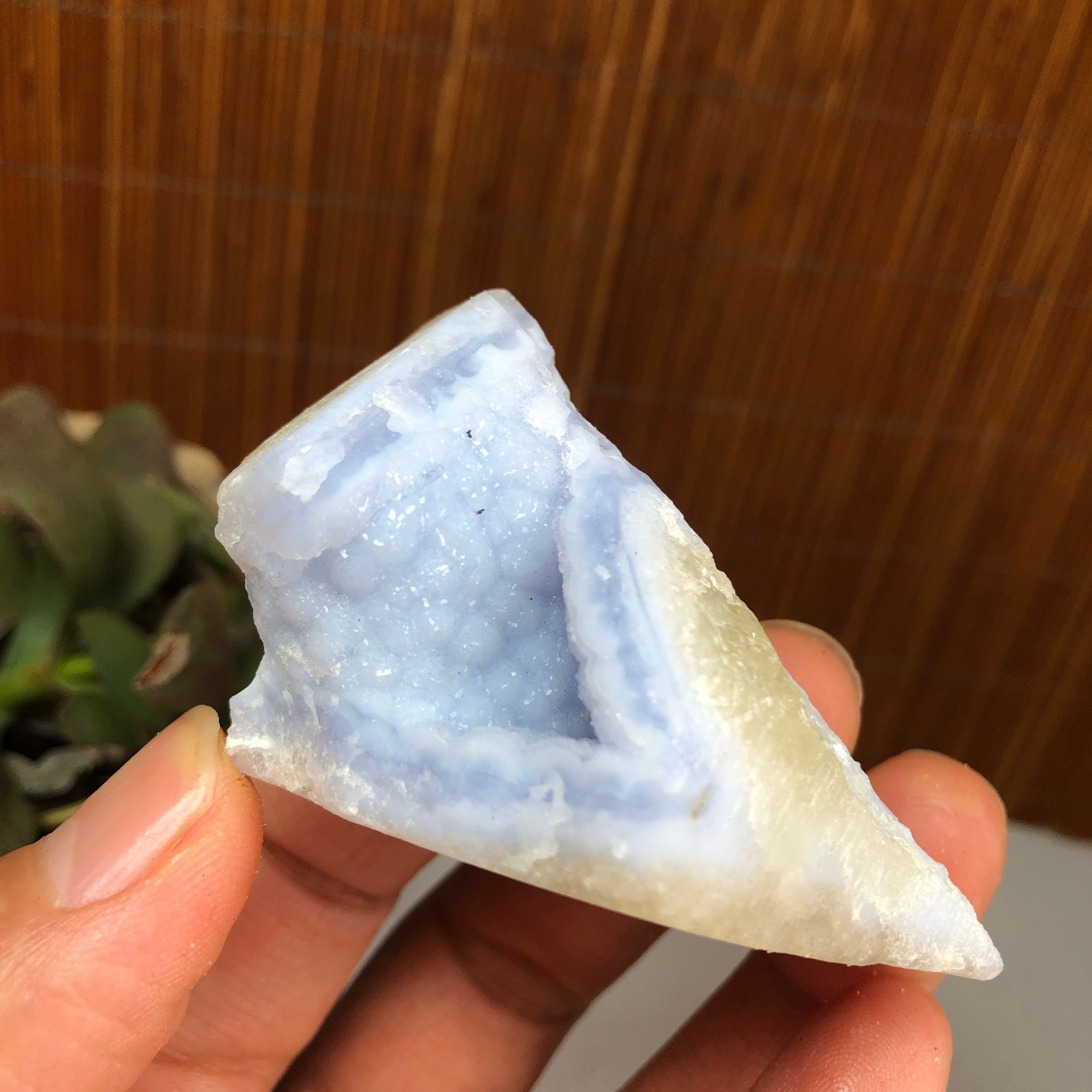 Natural chalcedony agate Crystal gemstone rough original Specimen 62g A1641