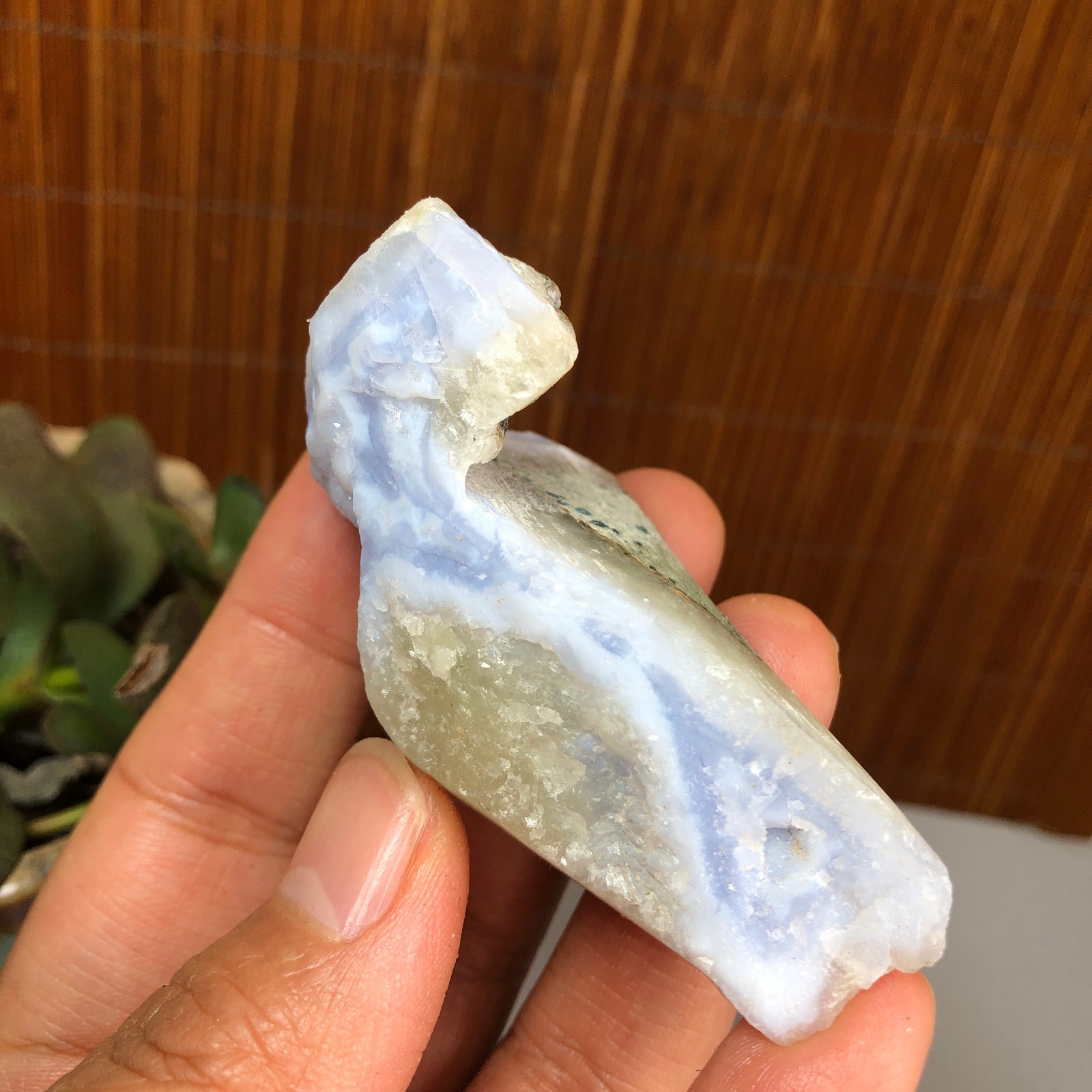 Natural chalcedony agate Crystal gemstone rough original Specimen 62g A1641