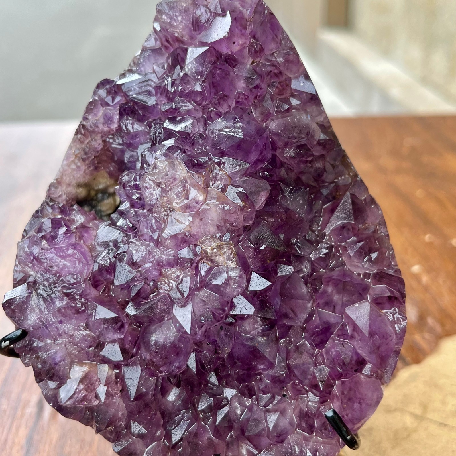 2.77LB High quality amethyst cave skeleton specimen+pedestal