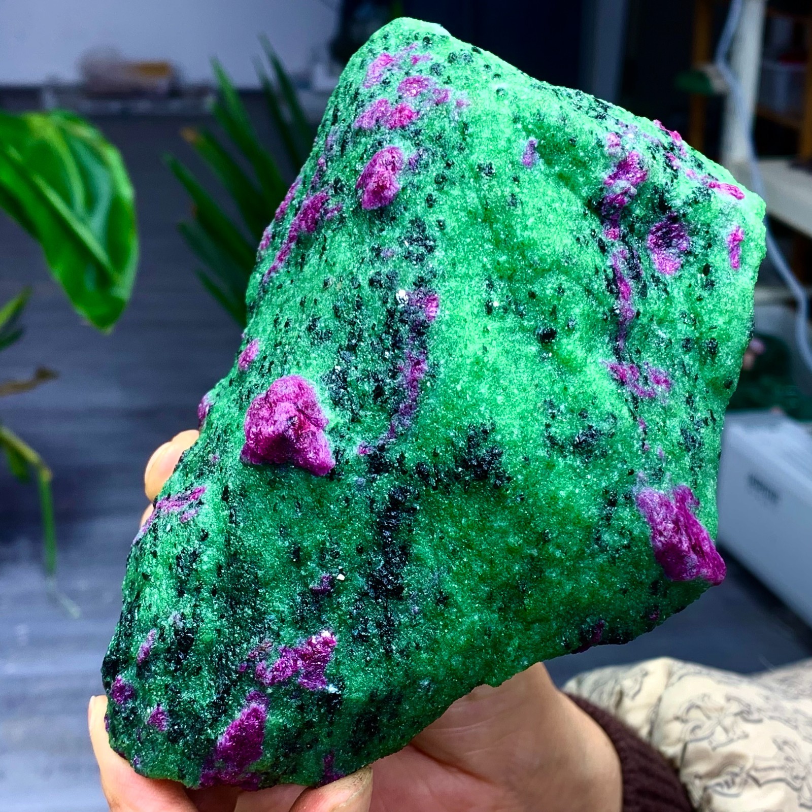 3.5LB Natural green Ruby zoisite (anylite) crystal Chakra Healing Energy A761