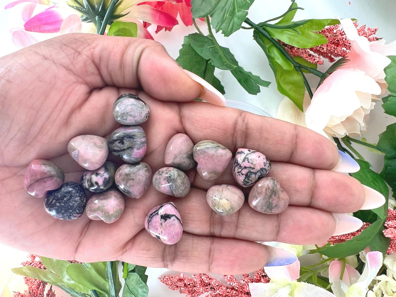 Rhodonite heart – mini rhodonite heart carving – 13mm natural rhodonite heart –
