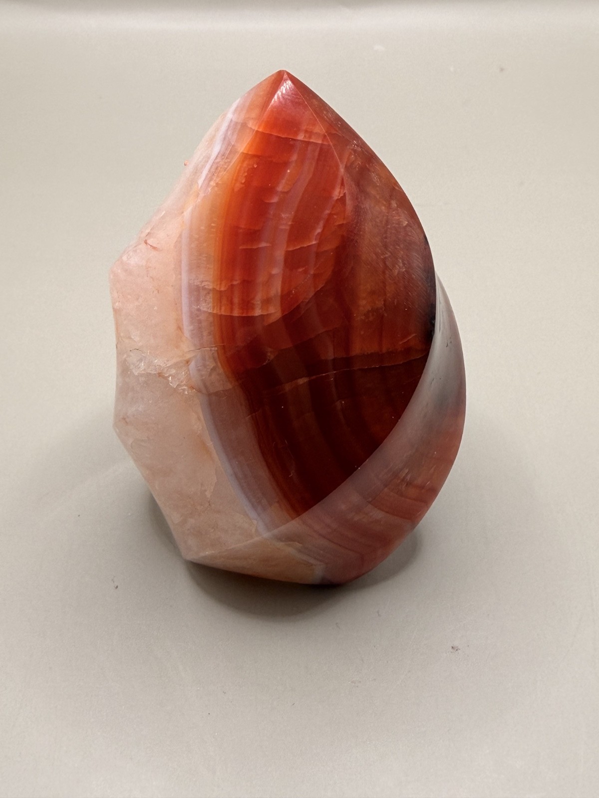 Carnelian Agate Flame 622g 2.5″ – Red Orange Fire Quartz Crystal Healing Decor
