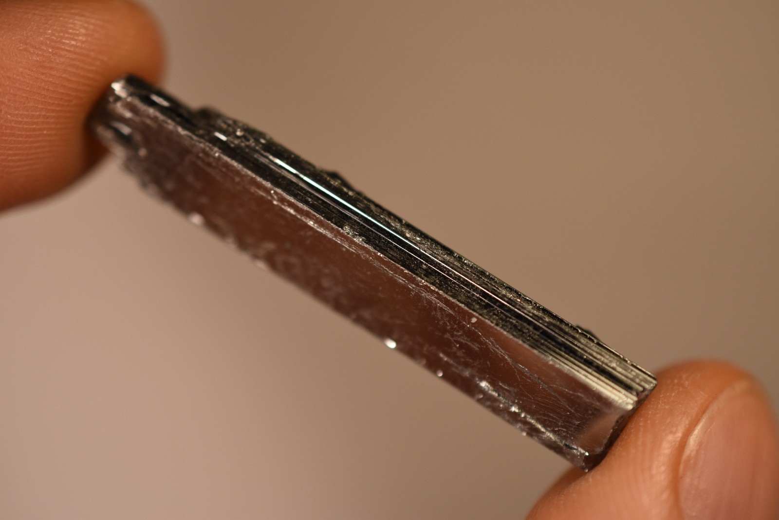 *STIBNITE* Crystal Specimen 4.8cm 7.3g Natural Rough China