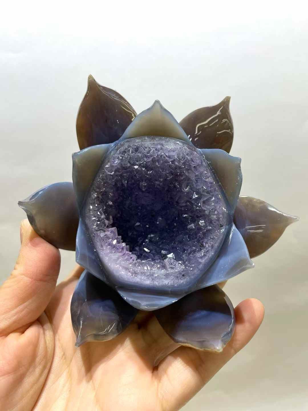 1pc Natural Agate Geode Quartz Carved Lotus Skull Crystal Reiki Healing Decor