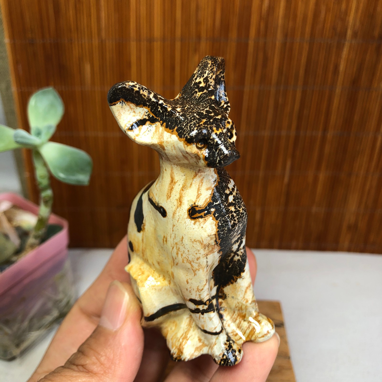 Rare Natural Traditional Chinese Painting Hand Carving Animal Model 117g g8396