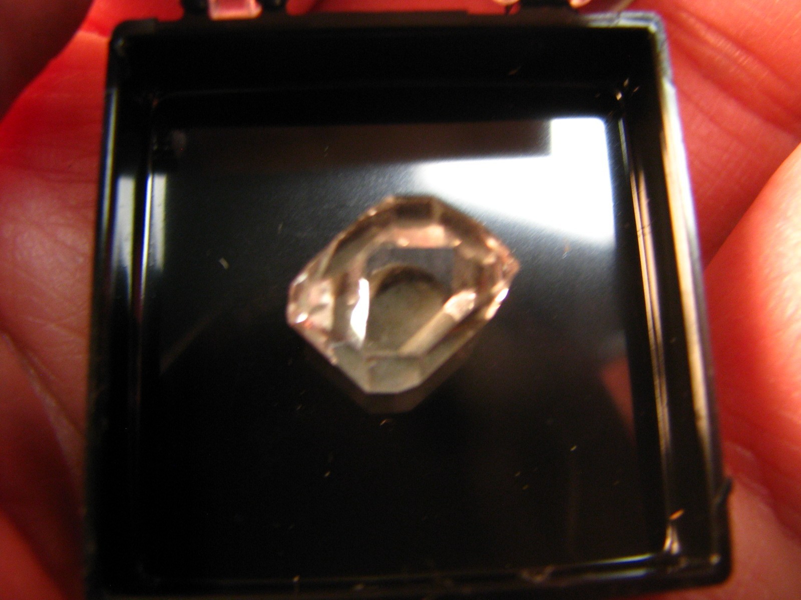 1/2in CLEAR HERKIMER DIAMOND/QUARTZ THUMBNAIL IN CASE HERKIMER NEW YORK USA#137