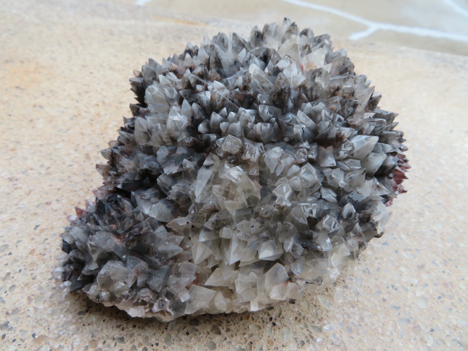 Very Rare Superb Excellent Calico Dog Tooth Calcite From San Antonio mine,Mexico
