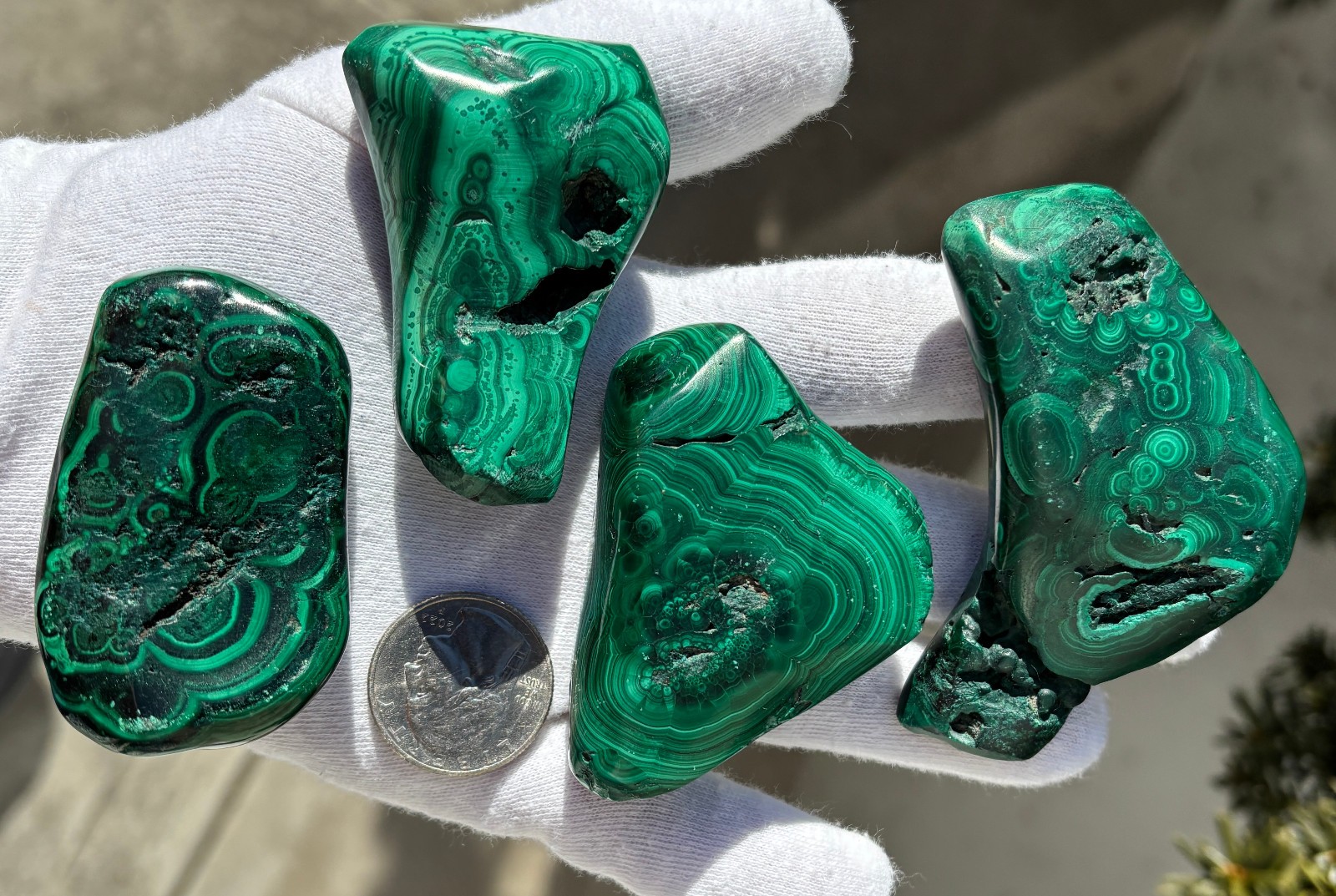 USA SALE 402g LOT MALACHITE POLISHED XL TUMBLE PALMSTONE SIZE PALM STONE STONES
